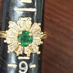 14 karat yellow gold gemstone