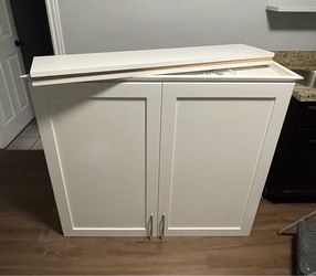 Wall cabinet