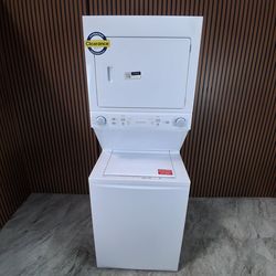 Frigidaire 3.9 cu. ft. Washer and 5.5 cu. ft. Gas Dryer Combo with Quick Wash & Dry Cycle, MaxFill and Long Vent - White (FLCG7522AW-D-7567)