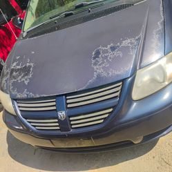 07 Dodge caravan