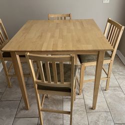 Bistro Table & 4 Chairs