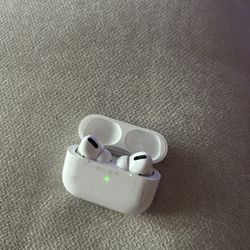 Apple AirPod Pros 