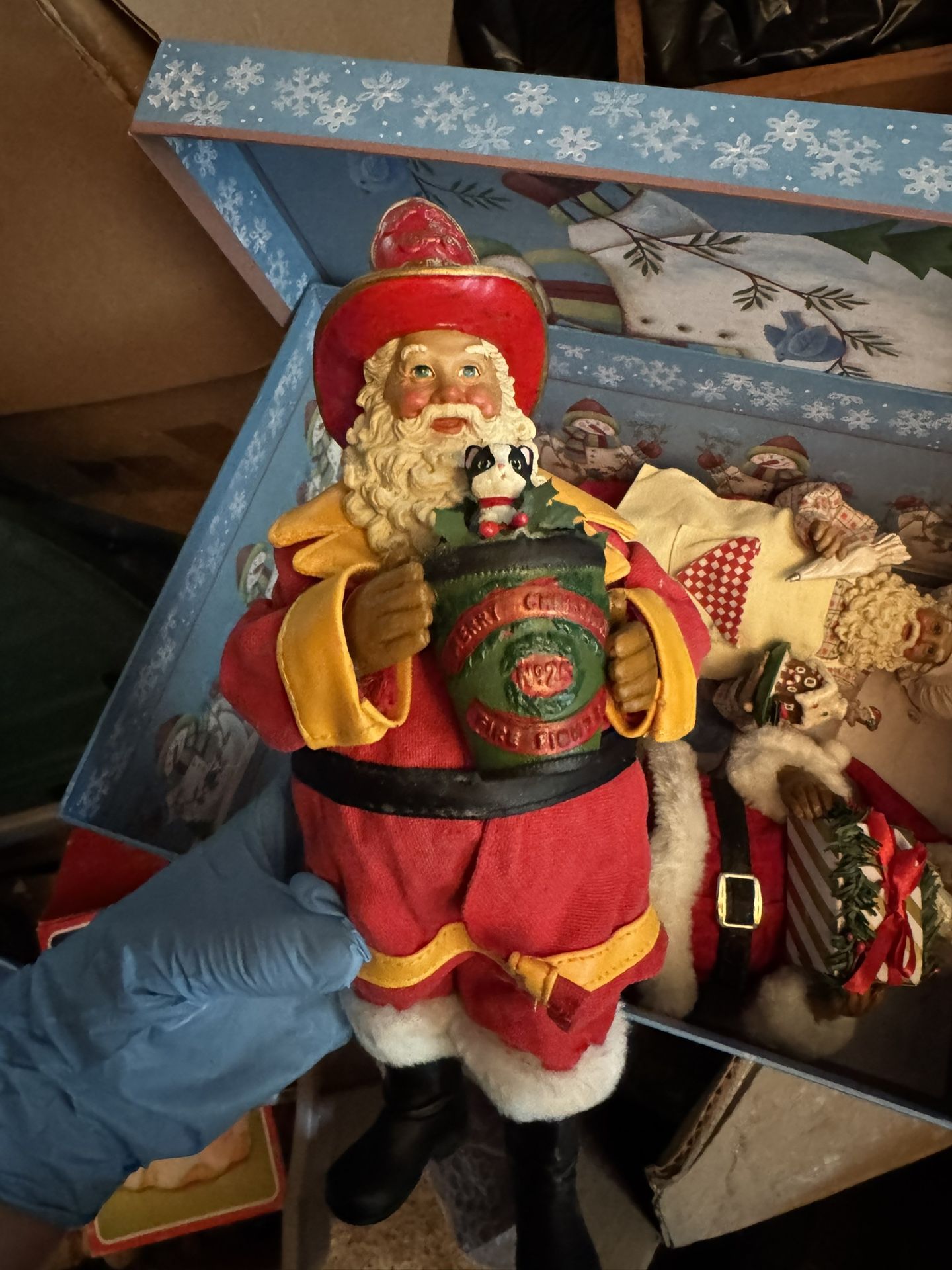 8 Collectible Santa Figurines 