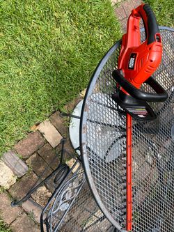 Black & Decker Electric Hedge Trimmer