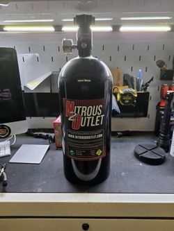 Nitrous Outlet Nitrous Oxide Bottle with Valve