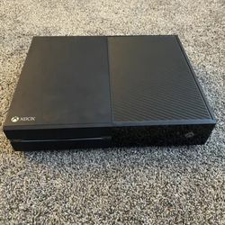 Microsoft Xbox One 1540 500GB Console - Black