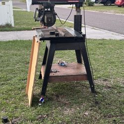 Radial arm Saw