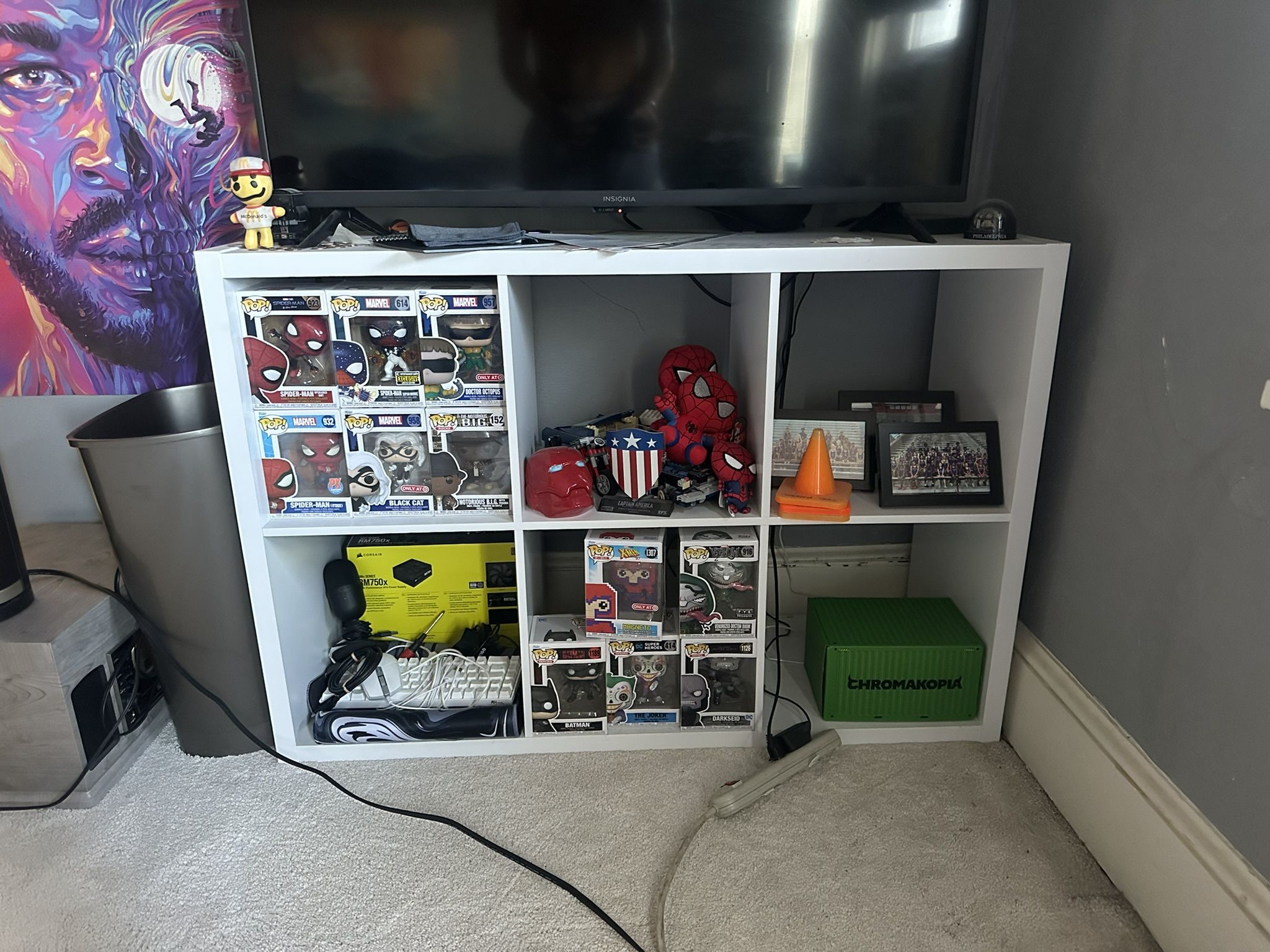 6 cube Shelf