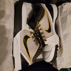Kobe 4 Del Sol Nike