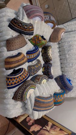 Traditional hat for men