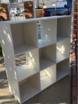 Storage Bookshelves - Square
