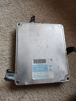 Engine control unit for toyota Landcruiser