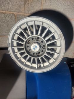 BMW 14" RIMS 5 LUG