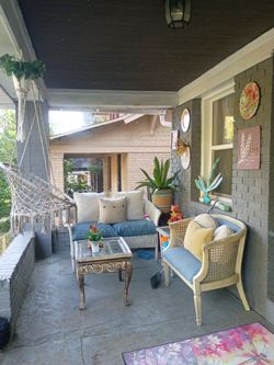 Porch set up