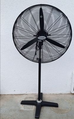 Industrial Pedestal Fan, 30" Diameter Commercial Oscillating Fan ，Adjust Height

Brand New in box 🎁