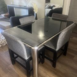 Crate & Barrel Glass Dining Table + 4 Chairs – Excellent Condition