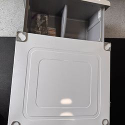 LG Washer And Dryer Pedestal Combo Used