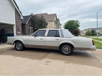 1986 Lincoln Town Car