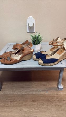 Two pairs of high-end brand-name wedges (Kanna)