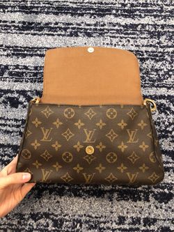 $475 Vintage Louis Vuitton Mini Looping Bag Crossbody for Sale in