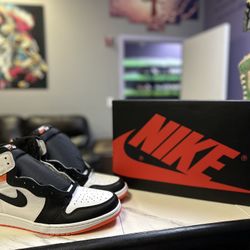 Jordan 1 Electro Orange 