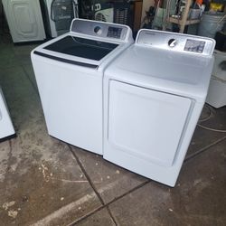 Samsung Washer And Electric Dryer Large Capacity 