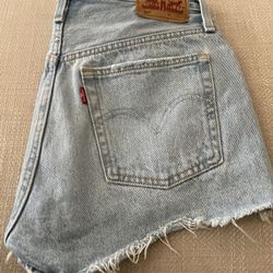 Levi’s 