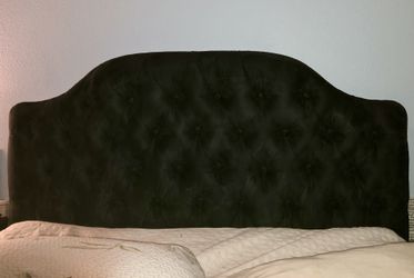 Queen Sized Headboard Black Soft Suede Tufted 