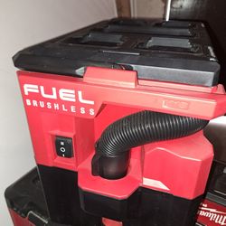 Milwaukee Packout Vacuum 