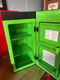 X box mini fridge