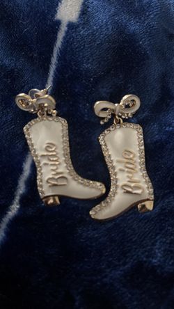 Bride cowgirl boots earrings