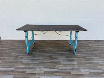 Vintage Rustic Solid Pine Wood Farmhouse Dining Table