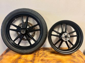Harley Davidson Dyna Switchblade Mag Rims Front & Rear
