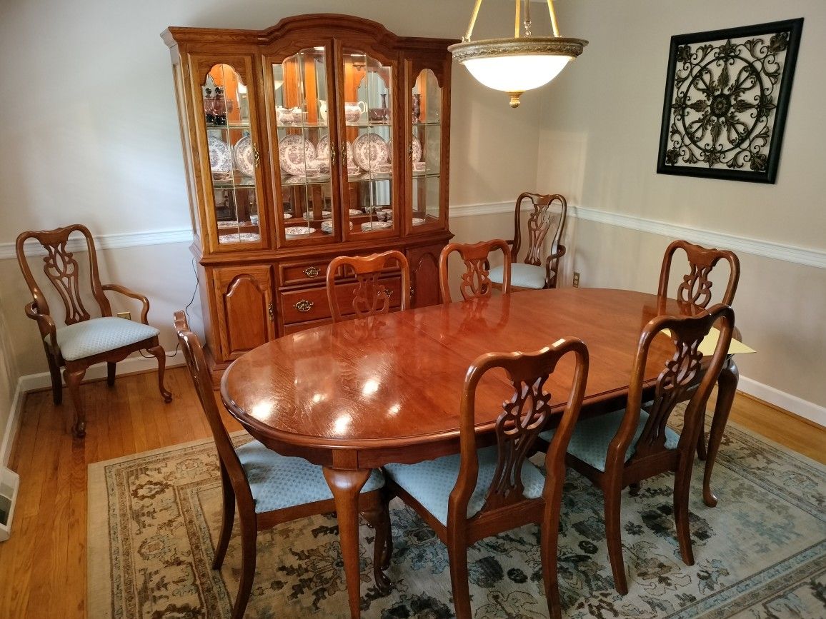 American Drew Dining Room Set