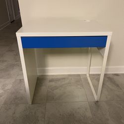 Desk with Drawer
