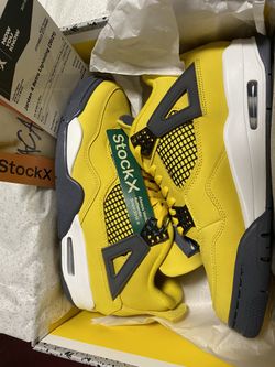 Jordan 4s Lightning 