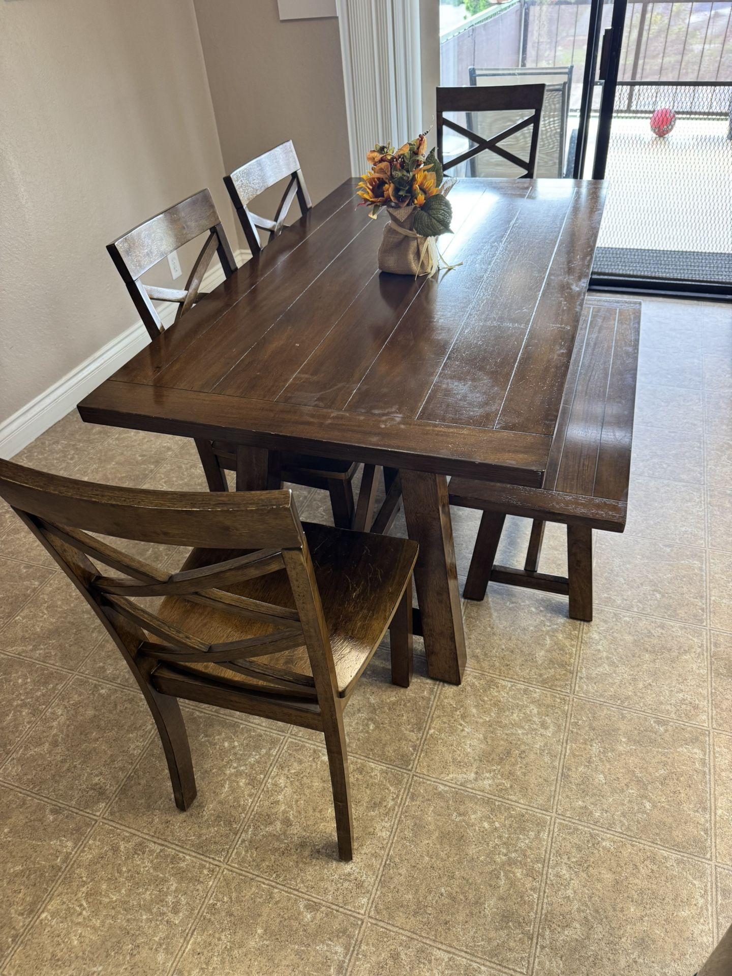 Dinning Table
