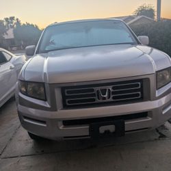 Honda 2007 4x4 Truck 