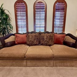 Designer Sofa – 108” Chenille Couch w/ Wood Trim & Nailhead Accents (Dallas Market)