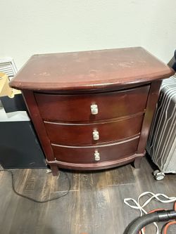 Nightstand 