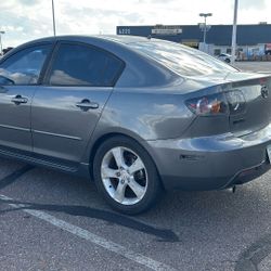 2004 Mazda 2.3  v4 