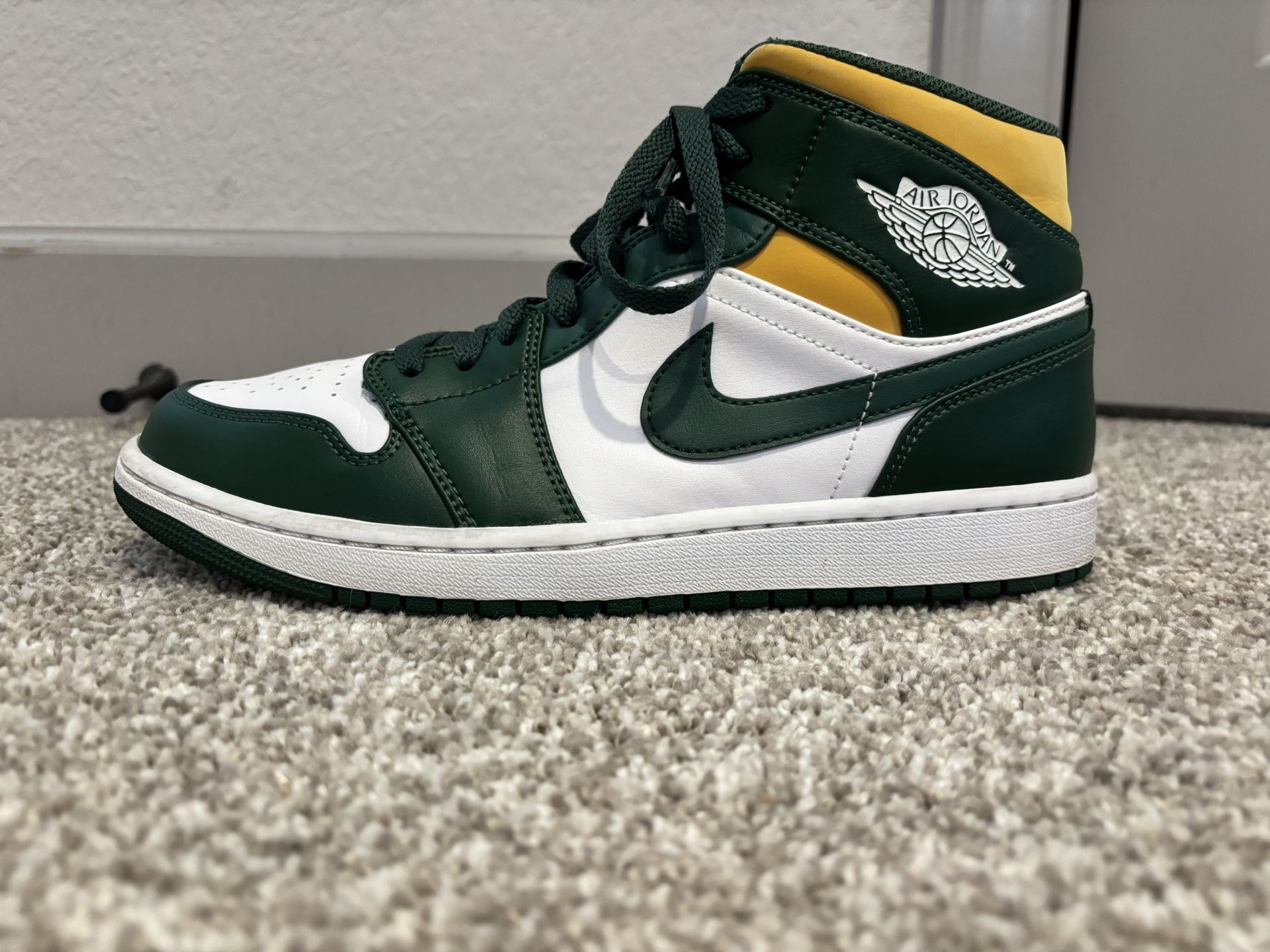 Jordan 1 Mid Sonics - Men Size 10