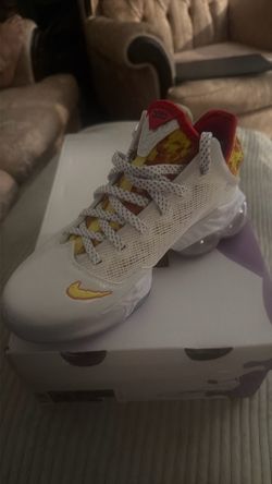 Nike magic fruity pebbles