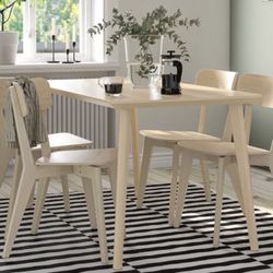 Beautiful Rectangle Dining Table