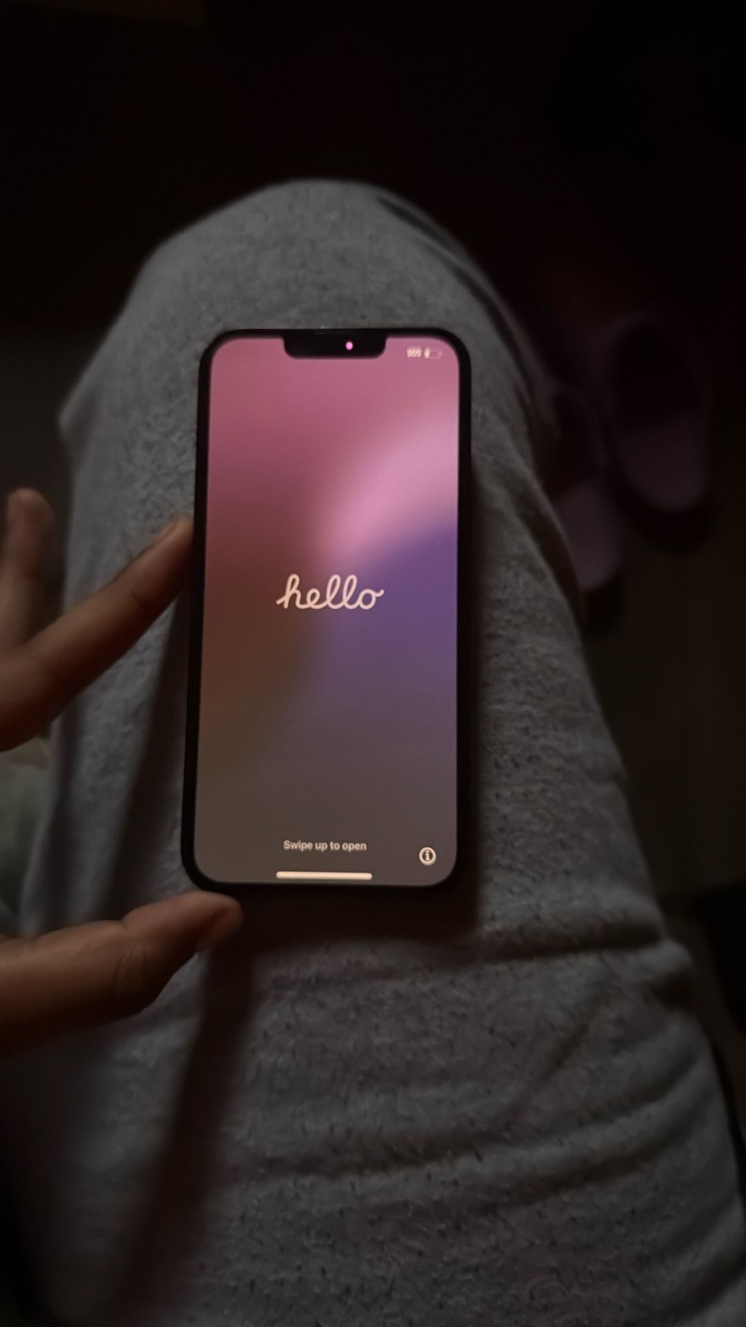 iPhone 14.