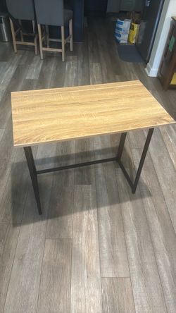 Modern Wood Top Desk with Metal Legs