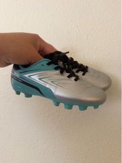 Dsg soccer cleats 11c