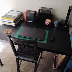 Desk & Chair