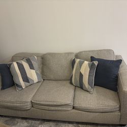 Couch & Accent Chair 