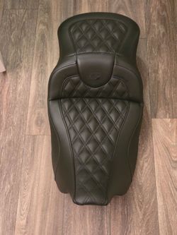 Saddleman Road Sofa Extended Reach Black Lattice Stich